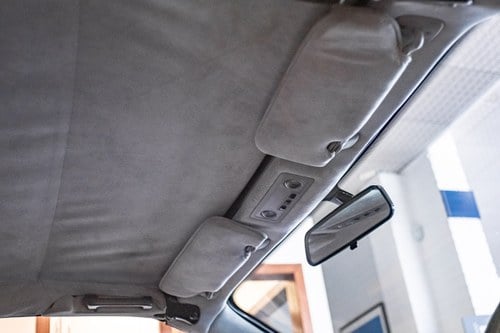 2002 Aston Martin DB7 Vantage Volante à venda (imagem 89 de 153)