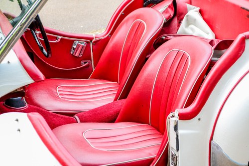 1954 Triumph TR2 ‘Long Door’ En venta (imagen 32 de 97)