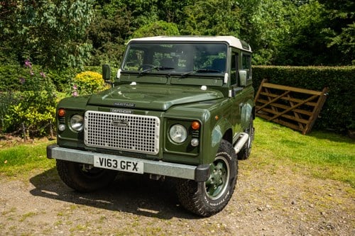 1999 Land Rover Defender 90 County TD5 Heritage Edition zum Verkauf (Bild 12 von 183)