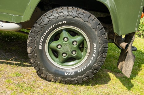 1999 Land Rover Defender 90 County TD5 Heritage Edition zum Verkauf (Bild 15 von 183)