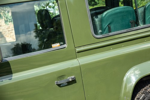 1999 Land Rover Defender 90 County TD5 Heritage Edition zum Verkauf (Bild 87 von 183)