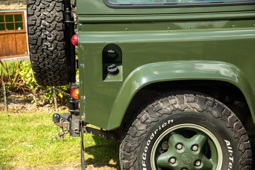 1999 Land Rover Defender 90 County TD5 Heritage Edition zum Verkauf (Bild 106 von 183)