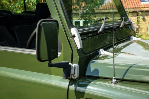 1999 Land Rover Defender 90 County TD5 Heritage Edition zum Verkauf (Bild 113 von 183)