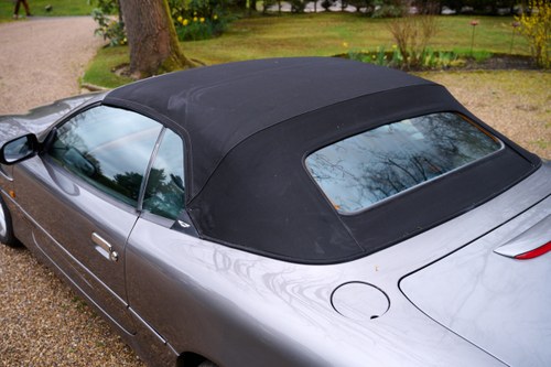 2003 Aston Martin DB7 V12 Vantage Volante Te koop (foto 81 van 141)