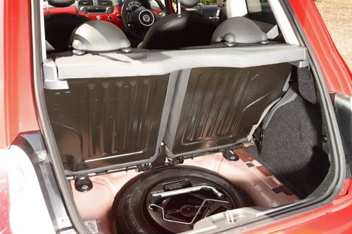 2008 Fiat 500 Ferrari Edition Te koop (foto 96 van 167)