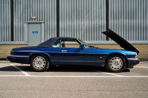 1996 Jaguar XJS 4.0 Convertible In vendita (immagine 46 di 189)