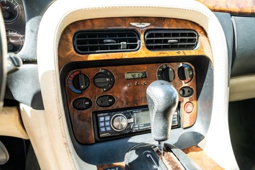 1997 Aston Martin DB7 3.2L Supercharged Volante à vendre (picture 30 of 112)