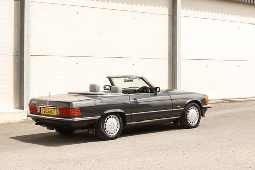 1988 Mercedes-Benz 300 SL R107 zum Verkauf (Bild 12 von 208)