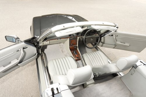 1988 Mercedes-Benz 300 SL R107 zum Verkauf (Bild 57 von 208)