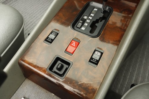 1988 Mercedes-Benz 300 SL R107 zum Verkauf (Bild 65 von 208)