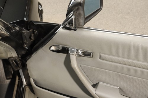 1988 Mercedes-Benz 300 SL R107 zum Verkauf (Bild 71 von 208)