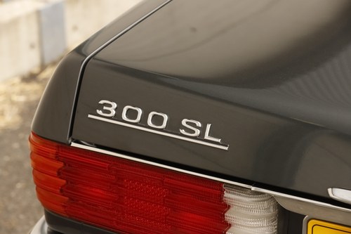 1988 Mercedes-Benz 300 SL R107 zum Verkauf (Bild 130 von 208)