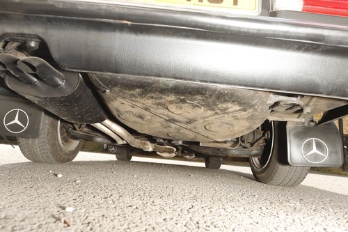 1988 Mercedes-Benz 300 SL R107 zum Verkauf (Bild 169 von 208)