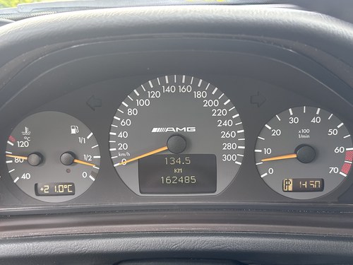 2000 Mercedes-Benz C208 CLK55 AMG à vendre (picture 18 of 85)