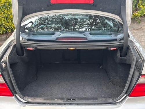 2000 Mercedes-Benz C208 CLK55 AMG à vendre (picture 44 of 85)