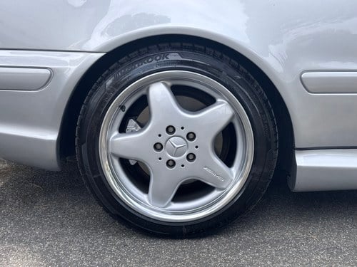 2000 Mercedes-Benz C208 CLK55 AMG à vendre (picture 52 of 85)