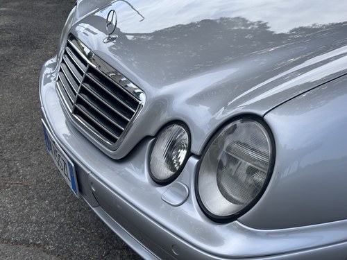 2000 Mercedes-Benz C208 CLK55 AMG à vendre (picture 54 of 85)