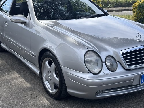 2000 Mercedes-Benz C208 CLK55 AMG à vendre (picture 64 of 85)