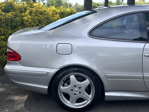 2000 Mercedes-Benz C208 CLK55 AMG à vendre (picture 67 of 85)