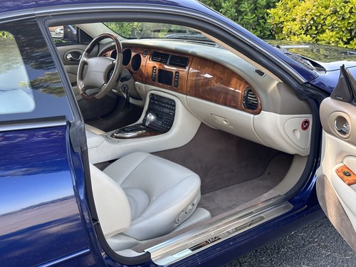 2002 Jaguar XKR 4.2 zum Verkauf (Bild 16 von 83)