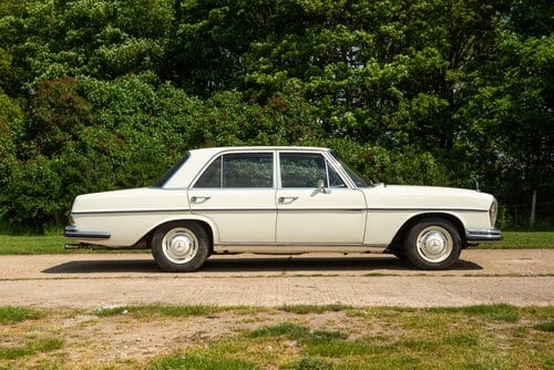 1967 Mercedes Benz 280SE In vendita (immagine 18 di 108)