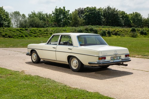 1967 Mercedes Benz 280SE In vendita (immagine 21 di 108)