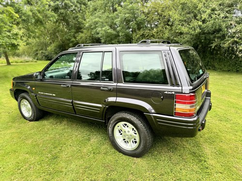 1997 Jeep Grand Cherokee Limited 4.0 For Sale (picture 8 of 140)
