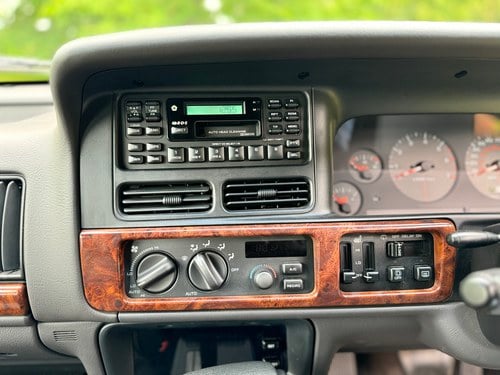 1997 Jeep Grand Cherokee Limited 4.0 For Sale (picture 19 of 140)
