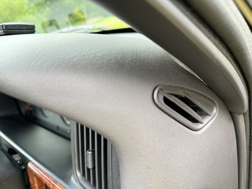 1997 Jeep Grand Cherokee Limited 4.0 For Sale (picture 46 of 140)