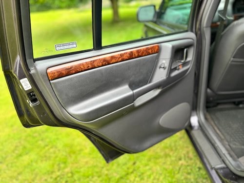 1997 Jeep Grand Cherokee Limited 4.0 For Sale (picture 34 of 140)