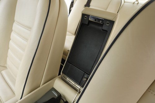 1997 Bentley Brooklands LPT Te koop (foto 85 van 236)