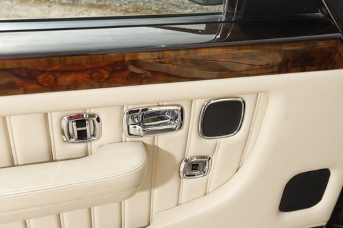 1997 Bentley Brooklands LPT Te koop (foto 89 van 236)