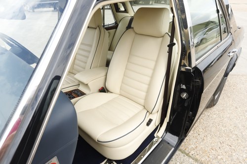 1997 Bentley Brooklands LPT Te koop (foto 108 van 236)
