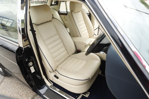 1997 Bentley Brooklands LPT Te koop (foto 110 van 236)