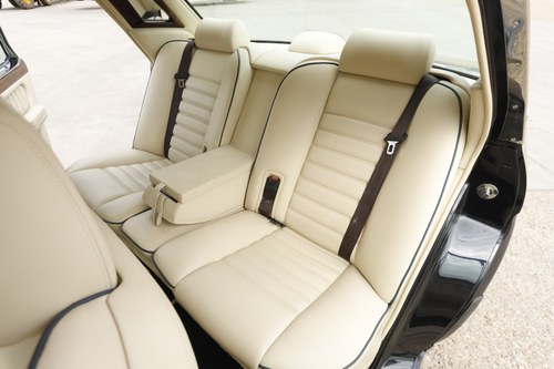 1997 Bentley Brooklands LPT Te koop (foto 113 van 236)