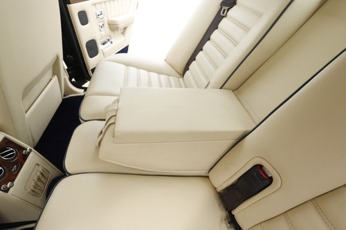 1997 Bentley Brooklands LPT Te koop (foto 119 van 236)