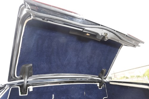 1997 Bentley Brooklands LPT Te koop (foto 139 van 236)