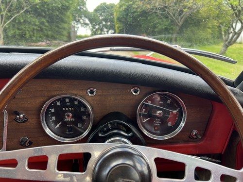 1964 Jensen CV-8 MkII 6.3 En venta (imagen 46 de 118)