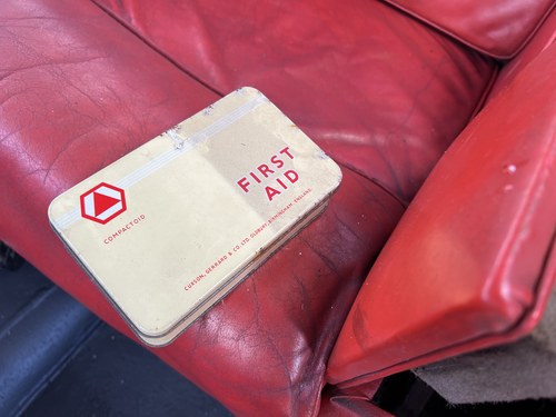 1964 Jensen CV-8 MkII 6.3 En venta (imagen 35 de 118)