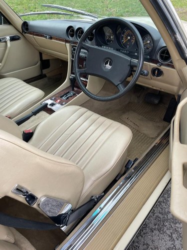 1987 Mercedes-Benz R107 300SL In vendita (immagine 43 di 168)