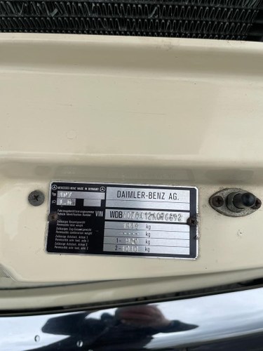 1987 Mercedes-Benz R107 300SL In vendita (immagine 143 di 168)