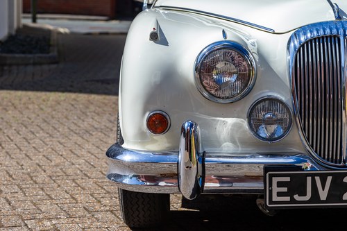 1966 Daimler 2.5 V8 à vendre (picture 92 of 183)