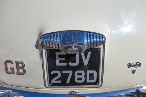 1966 Daimler 2.5 V8 à vendre (picture 120 of 183)