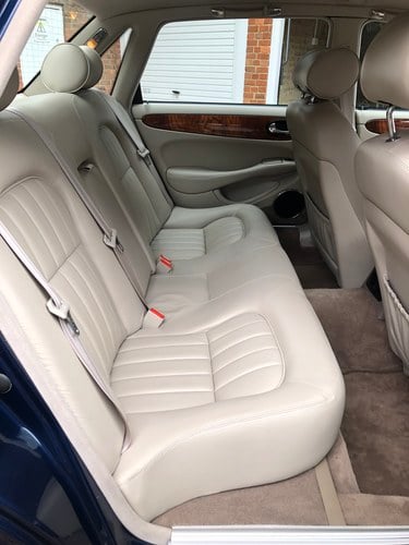 1998 Jaguar X308 XJ8 4.0 En venta (imagen 12 de 43)