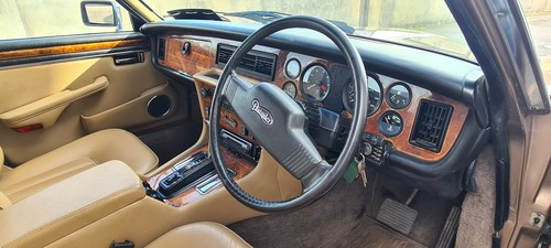 1988 Daimler Double Six For Sale (picture 19 of 75)