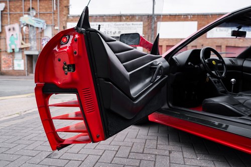 1991 Ferrari 348 TS In vendita (immagine 92 di 241)