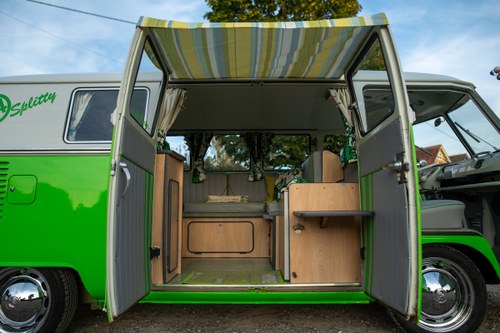 1964 Volkswagen Transporter Splitscreen Camper En venta (imagen 56 de 111)