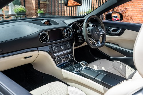2018 Mercedes-Benz R231 SL63 till salu (bild 77 av 145)
