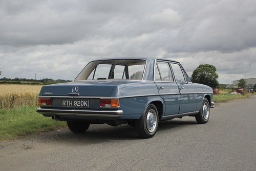 1972 Mercedes-Benz 250 Saloon W114 Te koop (foto 5 van 151)