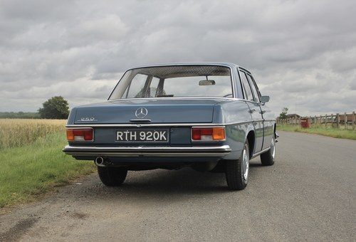 1972 Mercedes-Benz 250 Saloon W114 Te koop (foto 10 van 151)